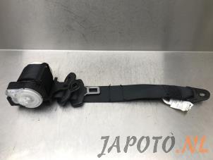 Gebruikte Veiligheidsgordel links-achter Suzuki Alto (GF) 1.0 12V Prijs € 30,00 Margeregeling aangeboden door Japoto Parts B.V.