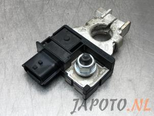 Gebruikte Accu sensor Nissan Qashqai (J11) 1.3 DIG-T 160 16V Prijs € 49,95 Margeregeling aangeboden door Japoto Parts B.V.