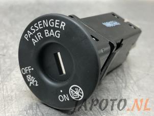 Gebruikte Airbag Slot Nissan Qashqai (J11) 1.3 DIG-T 160 16V Prijs € 12,49 Margeregeling aangeboden door Japoto Parts B.V.