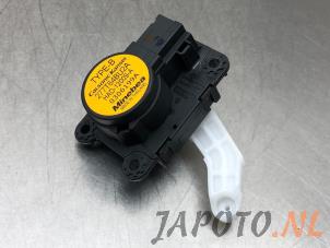 Gebruikte Kachelklep Motor Nissan Qashqai (J11) 1.3 DIG-T 160 16V Prijs € 24,98 Margeregeling aangeboden door Japoto Parts B.V.
