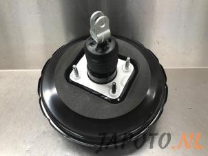 Gebruikte Rembooster Hyundai i30 Fastback (PDEBA/PEDBC) 2.0 N Turbo 16V Prijs € 104,95 Margeregeling aangeboden door Japoto Parts B.V.