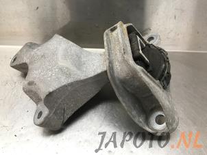 Gebruikte Motorrubber Nissan Micra (K14) 0.9 IG-T 12V Prijs € 36,70 Margeregeling aangeboden door Japoto Parts B.V.