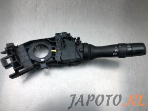 Gebruikte Schakelaar Licht Toyota Verso 2.0 16V D-4D-F Prijs € 39,95 Margeregeling aangeboden door Japoto Parts B.V.
