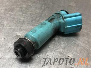 Gebruikte Injector (benzine injectie) Toyota Camry (CV30) 2.4i 16V VVT-i Prijs € 26,24 Margeregeling aangeboden door Japoto Parts B.V.