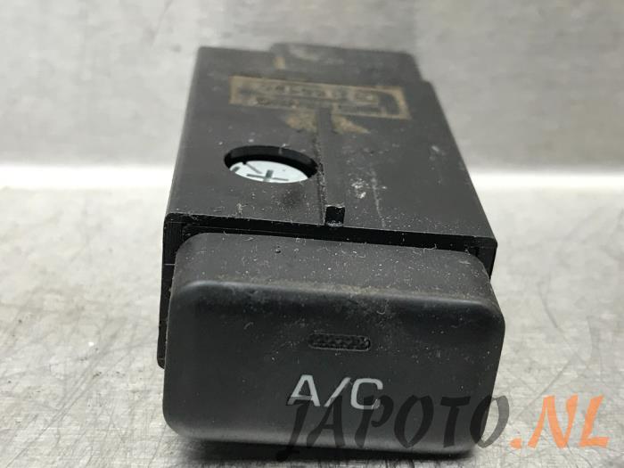 Air conditioning switch Toyota Landcruiser