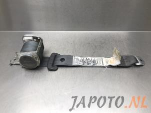 Gebruikte Veiligheidsgordel links-achter Toyota Prius (NHW20) 1.5 16V Prijs € 49,95 Margeregeling aangeboden door Japoto Parts B.V.