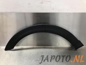 Gebruikte Spatbordverbreder Kia Stonic (YB) 1.0i T-GDi 12V Eco-Dynamics+ Prijs € 41,99 Margeregeling aangeboden door Japoto Parts B.V.