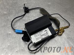 Gebruikte Antenne Nissan 370 Z (Z34A) 3.7 V6 24V Prijs € 52,45 Margeregeling aangeboden door Japoto Parts B.V.