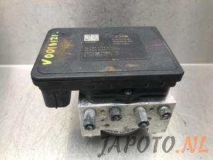 Gebruikte ABS Pomp Mazda CX-5 I (KE,GH) 2.0 SkyActiv-G 160 16V 4WD Prijs € 131,20 Margeregeling aangeboden door Japoto Parts B.V.