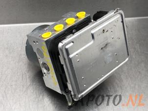 Gebruikte ABS Pomp Mitsubishi Eclipse Cross (GK/GL) Prijs € 367,45 Margeregeling aangeboden door Japoto Parts B.V.