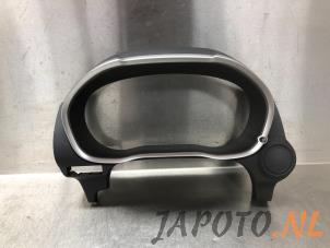 Gebruikte Kilometerteller sierlijst Mitsubishi Eclipse Cross (GK/GL) Prijs € 31,49 Margeregeling aangeboden door Japoto Parts B.V.