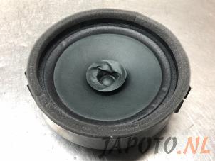 Gebruikte Speaker Mitsubishi Eclipse Cross (GK/GL) Prijs € 24,95 Margeregeling aangeboden door Japoto Parts B.V.