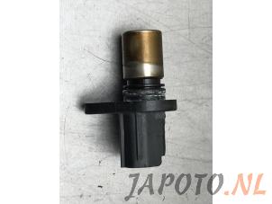 Gebruikte Sensor Nokkenas Daihatsu Cuore (L251/271/276) 1.0 12V DVVT Prijs € 14,95 Margeregeling aangeboden door Japoto Parts B.V.