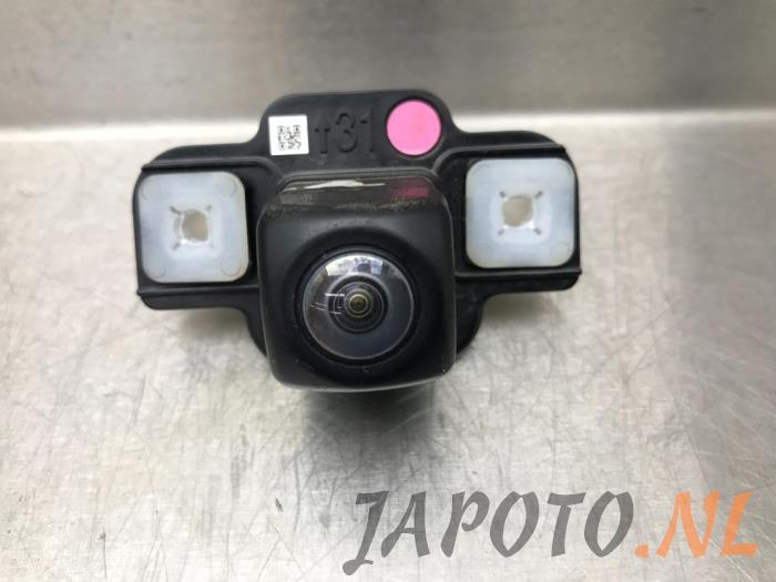 Kamera cofania Toyota Rav-4