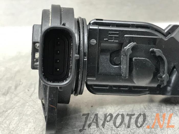 Luchthoeveelheidsmeter van een Toyota RAV4 (A5) 2.5 Hybrid 16V AWD 2019