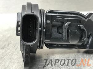 Luchthoeveelheidsmeter van een Toyota RAV4 (A5) 2.5 Hybrid 16V AWD 2019