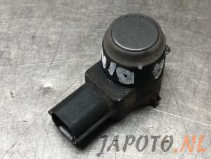 Gebruikte PDC Sensor Chevrolet Cruze (300) 1.8 16V VVT Prijs € 41,95 Margeregeling aangeboden door Japoto Parts B.V.