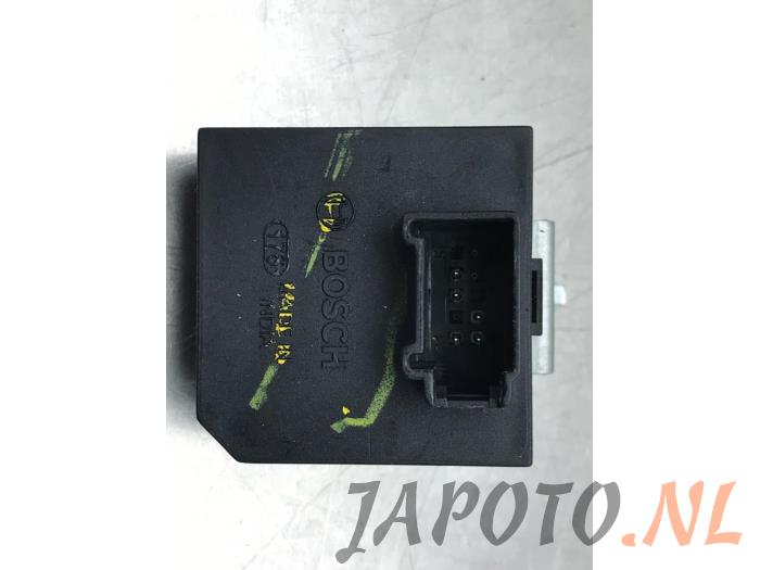 Kontaktslot + computer van een Hyundai i20 (GBB) 1.0 T-GDI 100 12V 2018