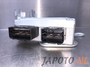 Computer Stuurbekrachtiging van een Honda CR-Z (ZF1) 1.5 Hybrid 16V 2012