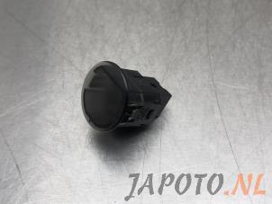 Gebruikte Lichtsensor Nissan Micra (K14) 1.0 IG-T 100 Prijs € 14,99 Margeregeling aangeboden door Japoto Parts B.V.