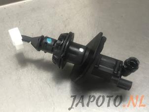 Gebruikte Koppeling Hulp Cilinder Mazda 6 SportBreak (GJ/GH/GL) 2.2 SkyActiv-D 150 16V Prijs € 34,95 Margeregeling aangeboden door Japoto Parts B.V.