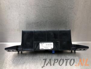 Gebruikte Antenne Versterker Kia Sportage (NQ5) 1.6 T-GDi Hybrid 16V AWD Prijs € 60,00 Margeregeling aangeboden door Japoto Parts B.V.