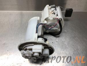 Gebruikte Benzinepomp Toyota Avensis Wagon (T27) 1.8 16V VVT-i Prijs € 78,70 Margeregeling aangeboden door Japoto Parts B.V.