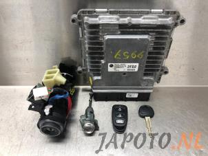 Gebruikte Kontaktslot + computer Hyundai Elantra Prijs € 317,56 Inclusief btw aangeboden door Japoto Parts B.V.