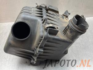 Gebruikte Luchtfilterhuis Kia Pro cee'd (EDB3) 1.4 CVVT 16V Prijs € 52,45 Margeregeling aangeboden door Japoto Parts B.V.