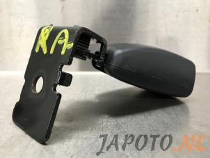 Gebruikte Veiligheidsgordel Insteek rechts-achter Kia Pro cee'd (EDB3) 1.4 CVVT 16V Prijs € 14,95 Margeregeling aangeboden door Japoto Parts B.V.