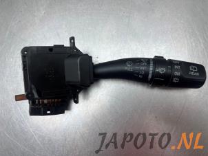 Gebruikte Schakelaar Ruitenwisser Hyundai Santa Fe I 2.0 16V 4x2 Prijs € 29,95 Margeregeling aangeboden door Japoto Parts B.V.