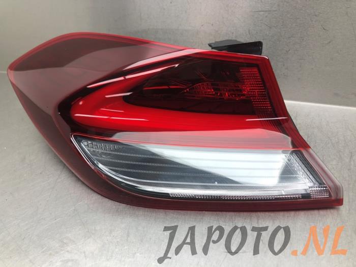 Achterlicht links Hyundai I30 Fastback