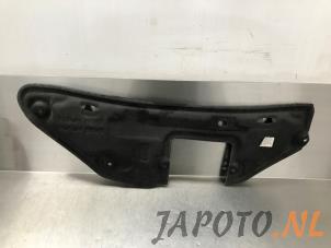 Gebruikte Motorkap Bekleding Toyota Aygo (B40) 1.0 12V VVT-i Prijs € 39,95 Margeregeling aangeboden door Japoto Parts B.V.