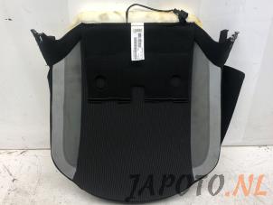 Gebruikte Zitting stoel rechts Toyota Aygo (B40) 1.0 12V VVT-i Prijs € 49,95 Margeregeling aangeboden door Japoto Parts B.V.