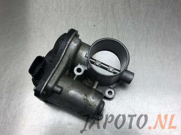 Gebruikte Gasklephuis Suzuki Ignis (MF) 1.2 Dual Jet 16V Prijs € 52,49 Margeregeling aangeboden door Japoto Parts B.V.