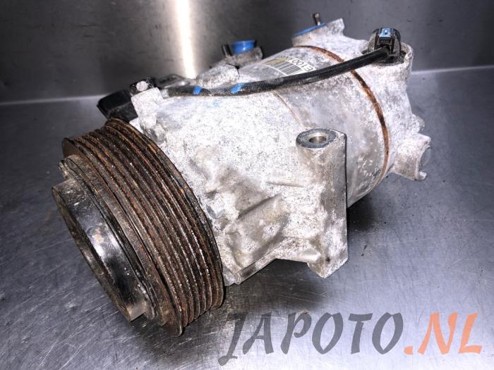 Gebruikte Pomp Airco Hyundai Elantra Prijs € 158,75 Inclusief btw aangeboden door Japoto Parts B.V.