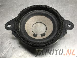 Gebruikte Speaker Mazda CX-5 (KE,GH) 2.2 Skyactiv D 175 16V 4WD Prijs € 14,95 Margeregeling aangeboden door Japoto Parts B.V.