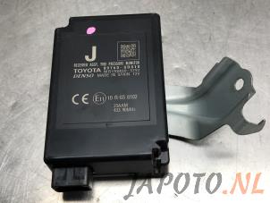 Gebruikte Bandenspanning module Toyota Yaris III (P13) 1.5 16V Hybrid Prijs € 31,45 Margeregeling aangeboden door Japoto Parts B.V.