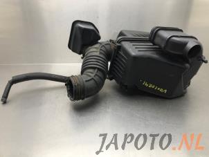 Gebruikte Luchtfilterhuis Hyundai iX35 (LM) 1.6 GDI 16V Prijs € 49,95 Margeregeling aangeboden door Japoto Parts B.V.