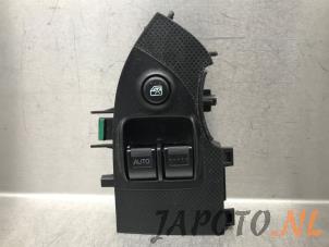 Gebruikte Combischakelaar ramen Honda Civic (EP/EU) 1.6 16V VTEC Prijs € 26,20 Margeregeling aangeboden door Japoto Parts B.V.