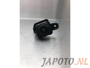 Gebruikte Spiegel camera rechts Nissan Qashqai (J11) 1.3 DIG-T 160 16V Prijs € 99,95 Margeregeling aangeboden door Japoto Parts B.V.