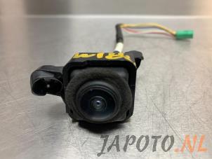 Gebruikte Spiegel camera rechts Nissan Qashqai (J11) 1.2 DIG-T 16V Prijs € 99,95 Margeregeling aangeboden door Japoto Parts B.V.