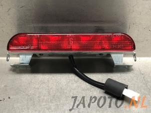 Gebruikte Extra Remlicht midden Mitsubishi Colt (Z2/Z3) 1.5 16V Prijs € 20,95 Margeregeling aangeboden door Japoto Parts B.V.