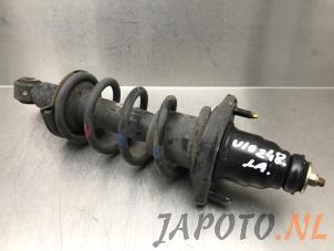 Gebruikte Schokdemperpoot links-achter Honda Civic (EP/EU) 1.6 16V VTEC Prijs € 74,95 Margeregeling aangeboden door Japoto Parts B.V.