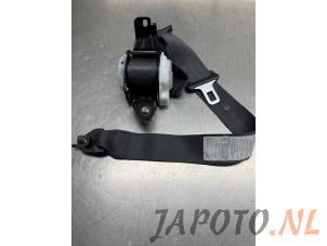 Gebruikte Veiligheidsgordel rechts-achter Honda Civic (ES) 1.3 16V VTEC-i IMA Prijs € 15,75 Margeregeling aangeboden door Japoto Parts B.V.