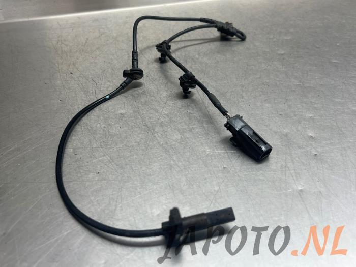 Gebruikte ABS Sensor Suzuki Vitara (LY/MY) 1.6 16V VVT Prijs € 26,20 Margeregeling aangeboden door Japoto Parts B.V.