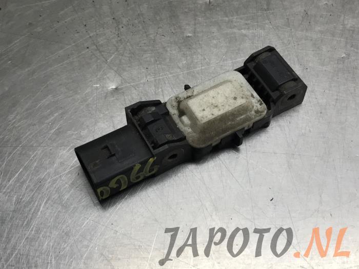 Airbag sensor Mitsubishi Colt