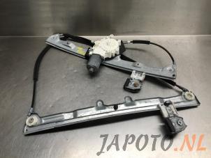 Gebruikte Ruitmechaniek 2Deurs rechts-voor Mitsubishi Colt (Z2/Z3) 1.5 16V Prijs € 34,95 Margeregeling aangeboden door Japoto Parts B.V.