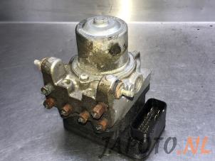 Gebruikte ABS Pomp Honda Civic (ES) 1.3 16V VTEC-i IMA Prijs € 52,45 Margeregeling aangeboden door Japoto Parts B.V.