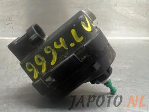 Gebruikte Koplampmotor Nissan Primastar 1.9 dCi 80 Prijs € 17,50 Margeregeling aangeboden door Japoto Parts B.V.